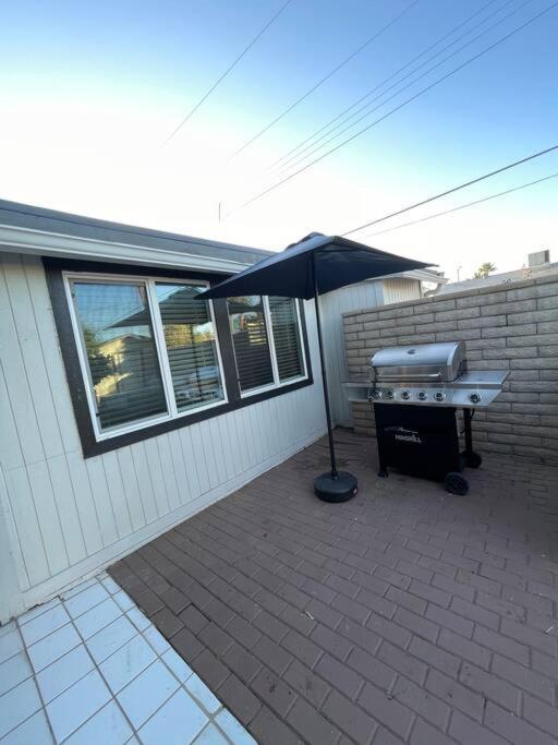 פיניקס New Midtown Modern Studio With Backyard מראה חיצוני תמונה